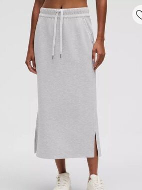 Lululemon Softstreme Bound to Bliss Skirt light Gray midi 4
